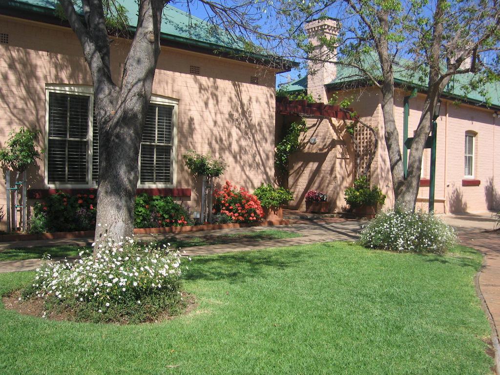 Country Apartments Dubbo Luaran gambar