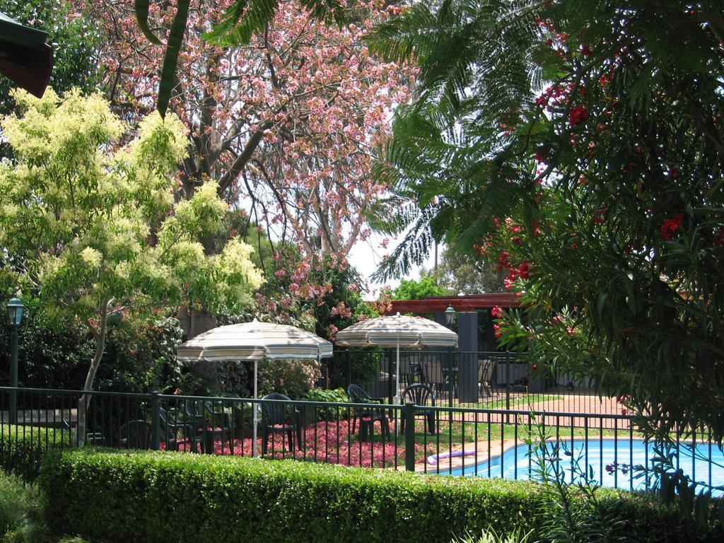 Country Apartments Dubbo Luaran gambar