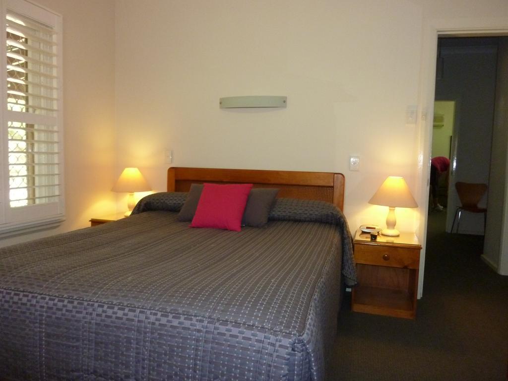 Country Apartments Dubbo Luaran gambar